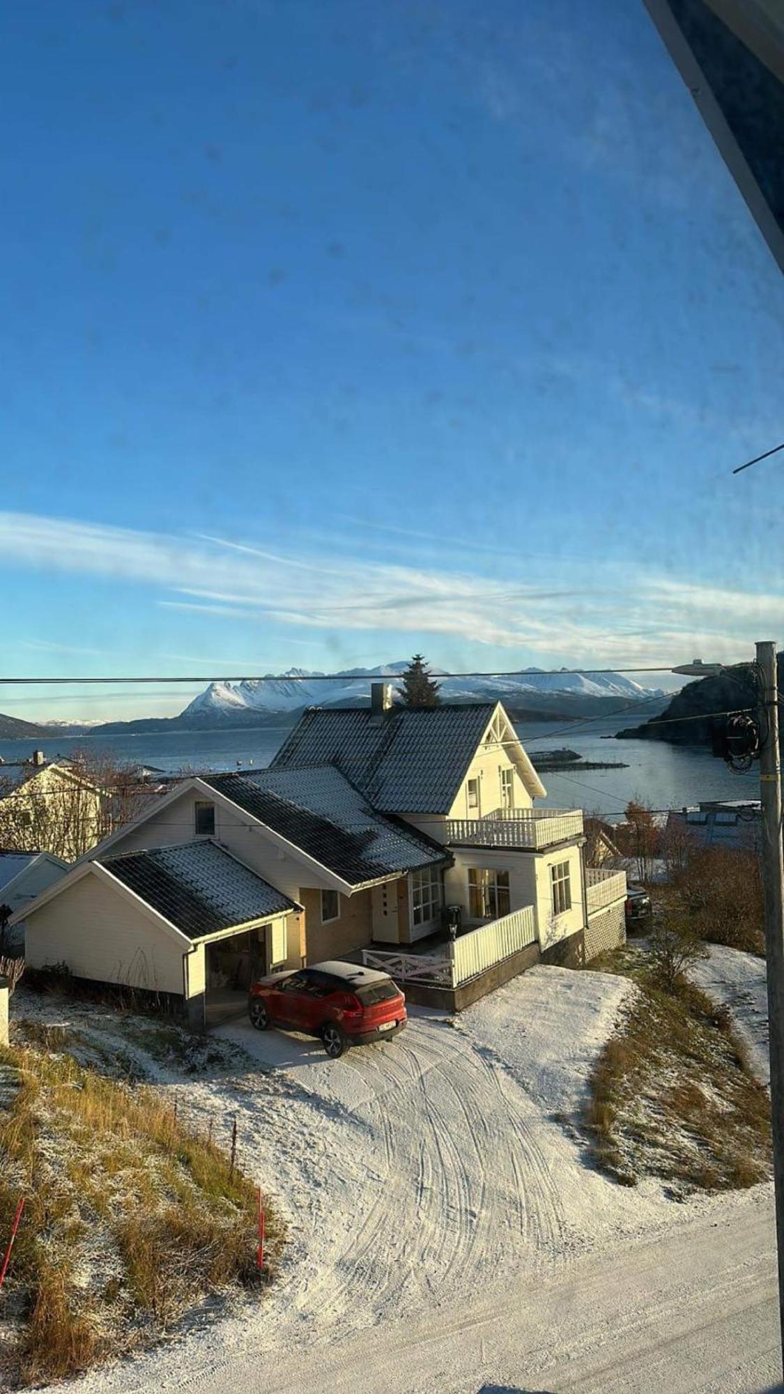 Arctic Loft Lägenhet Skjervoy Exteriör bild
